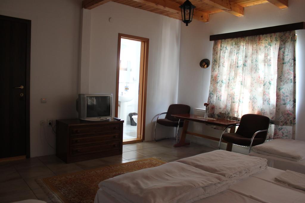 Casa Altius Felix Apartment Băile Felix Екстериор снимка